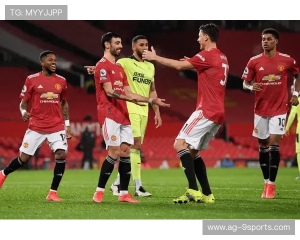 纽卡斯尔定位球战术变化多端，沙尔的摆脱令人叫绝